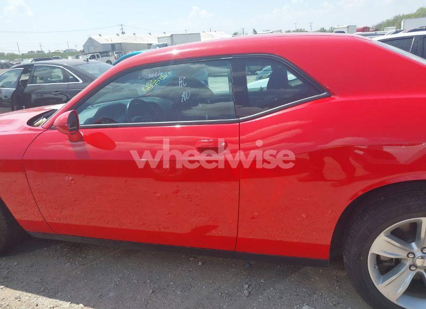 Photo 14 of 2023 Dodge Challenger SXT (VIN 2C3CDZAG5PH553674)