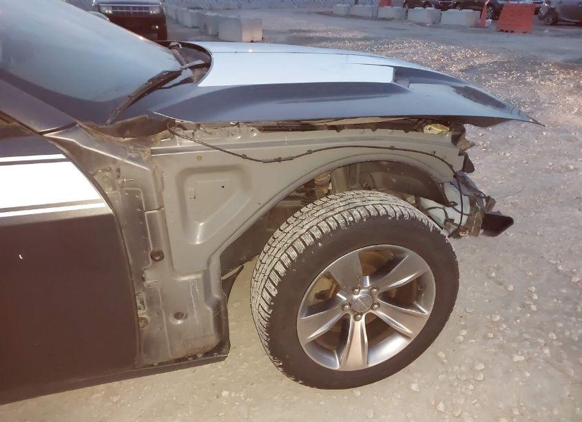 Photo 17 of 2015 Dodge Challenger SXT (VIN 2C3CDZAG6FH712541)