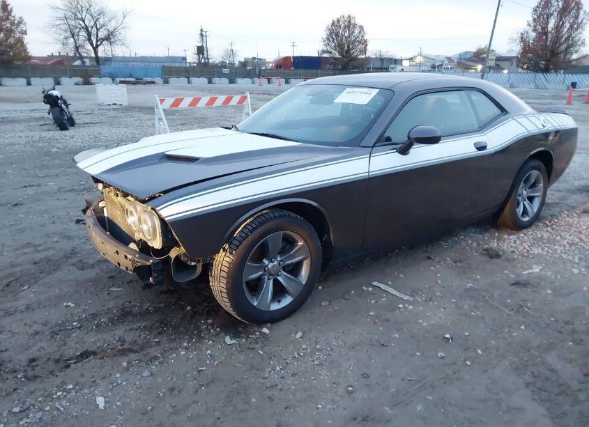 Photo 2 of 2015 Dodge Challenger SXT (VIN 2C3CDZAG6FH712541)