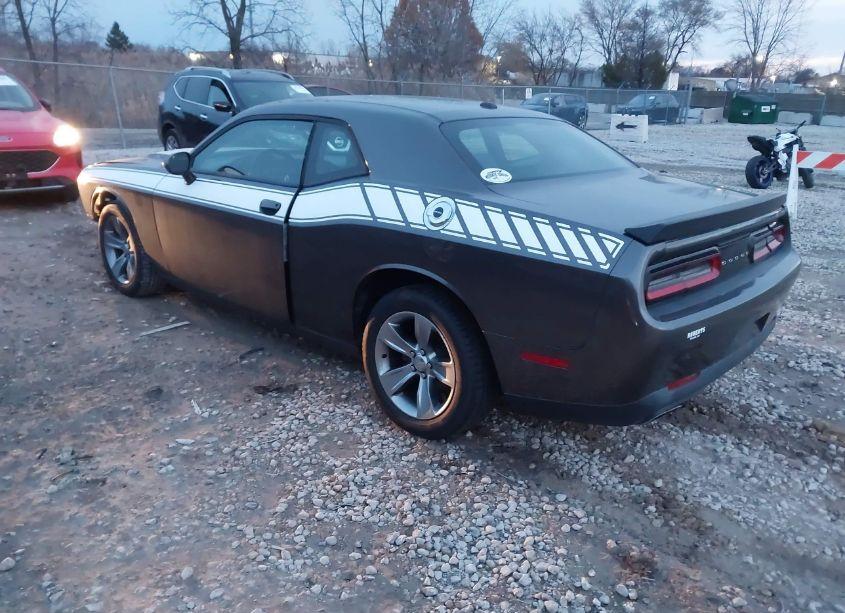 Photo 3 of 2015 Dodge Challenger SXT (VIN 2C3CDZAG6FH712541)
