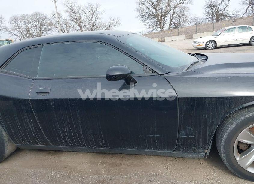 Photo 13 of 2015 Dodge Challenger SXT (VIN 2C3CDZAG6FH823042)