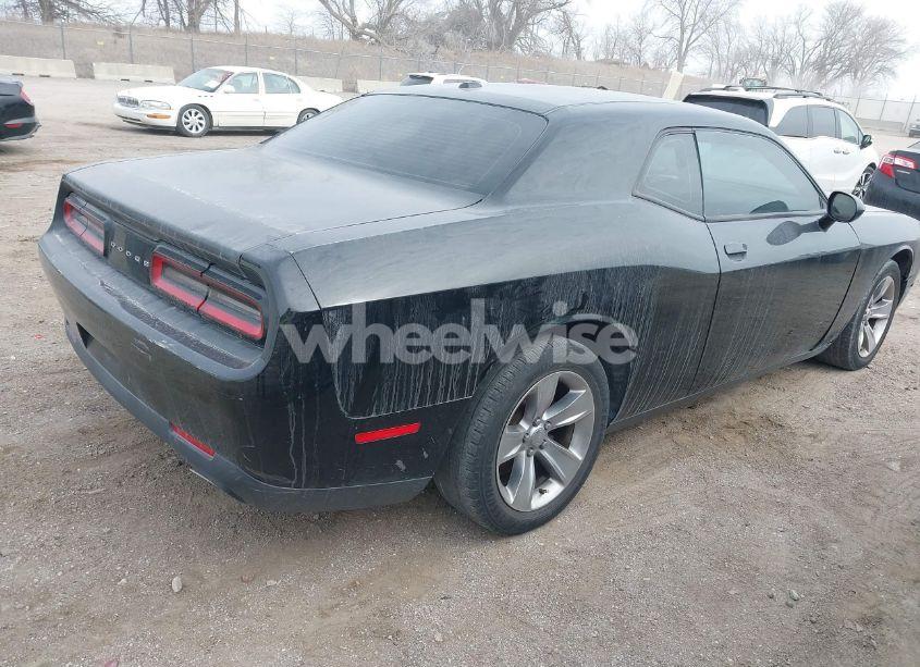 Photo 4 of 2015 Dodge Challenger SXT (VIN 2C3CDZAG6FH823042)