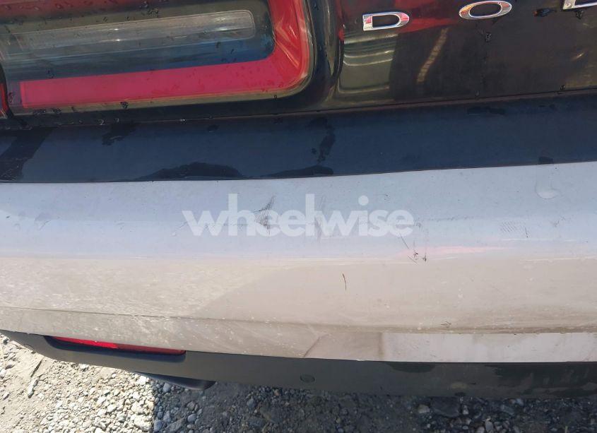 Photo 18 of 2015 Dodge Challenger SXT (VIN 2C3CDZAG6FH833201)