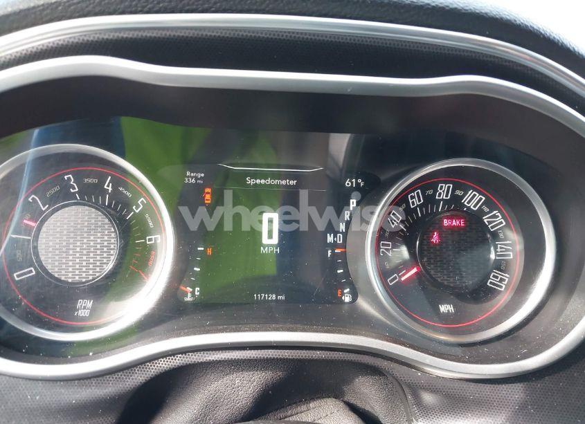 Photo 7 of 2016 Dodge Challenger SXT PLUS (VIN 2C3CDZAG6GH232338)