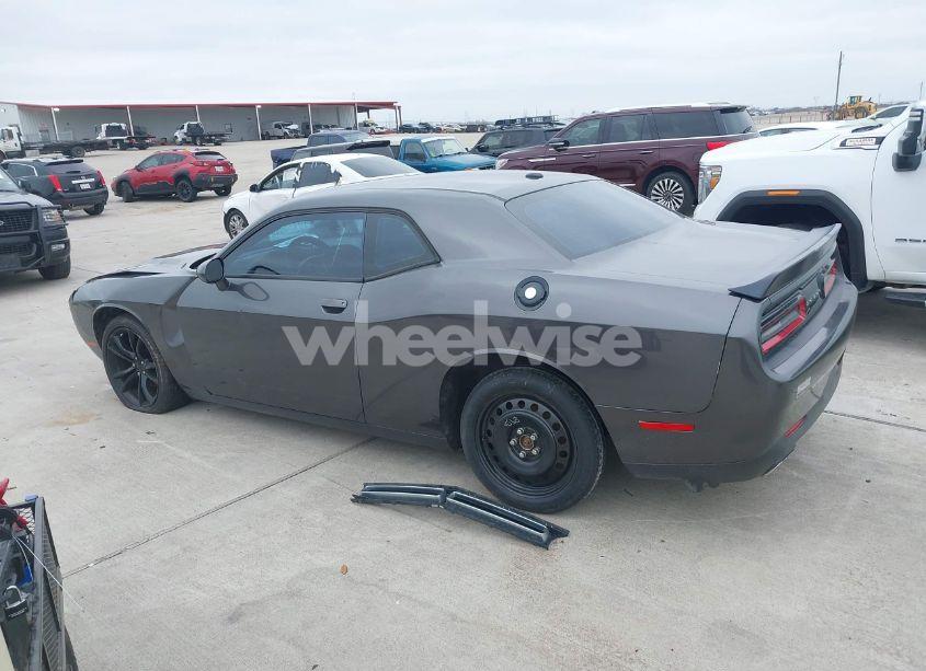 Photo 14 of 2016 Dodge Challenger SXT (VIN 2C3CDZAG6GH323237)
