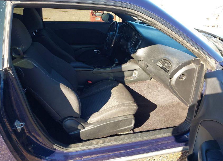 Photo 5 of 2017 Dodge Challenger SXT (VIN 2C3CDZAG6HH531815)