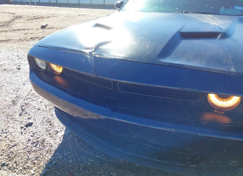 Photo 6 of 2017 Dodge Challenger SXT (VIN 2C3CDZAG6HH531815)