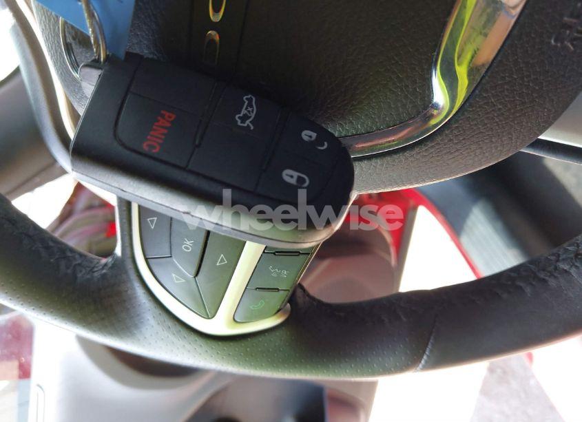 Photo 11 of 2017 Dodge Challenger SXT PLUS (VIN 2C3CDZAG6HH594736)