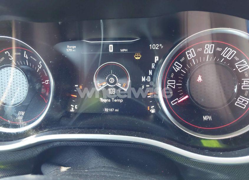 Photo 7 of 2017 Dodge Challenger SXT PLUS (VIN 2C3CDZAG6HH594736)