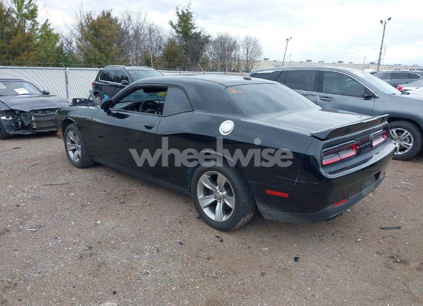 Photo 3 of 2018 Dodge Challenger SXT (VIN 2C3CDZAG6JH242035)