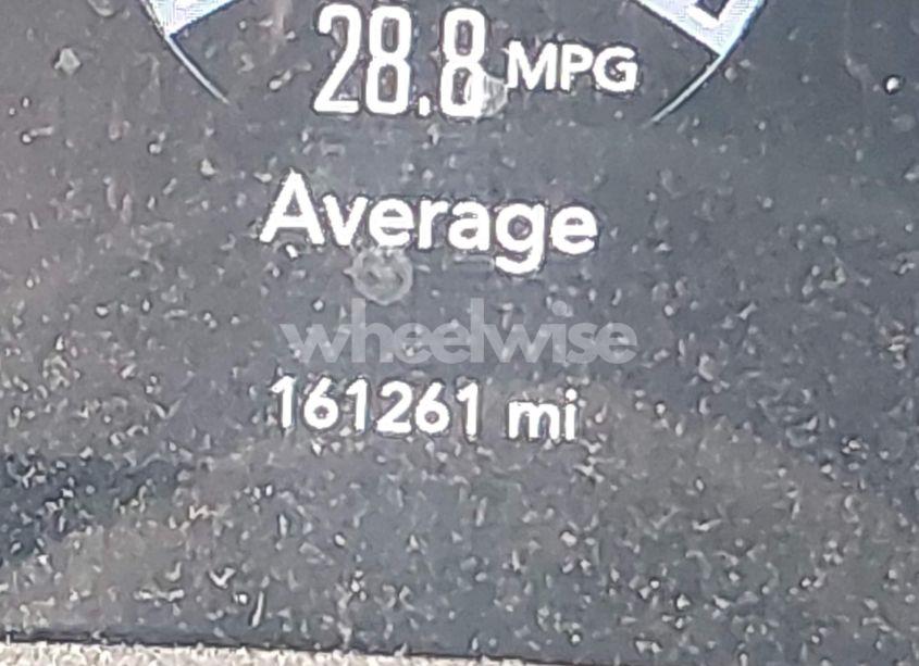 Photo 15 of 2018 Dodge Challenger SXT (VIN 2C3CDZAG6JH317493)