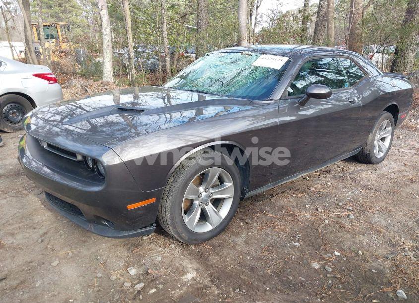 Photo 2 of 2018 Dodge Challenger SXT (VIN 2C3CDZAG6JH317493)