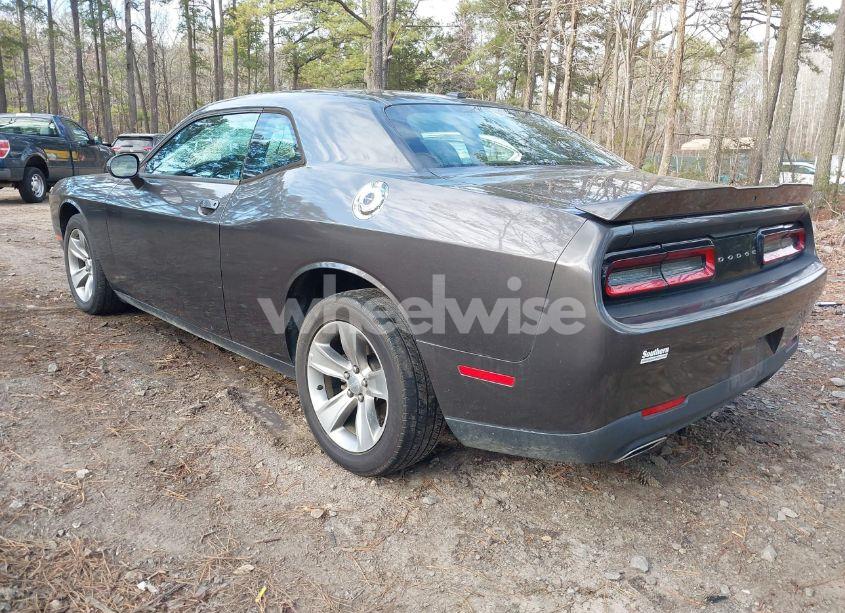 Photo 3 of 2018 Dodge Challenger SXT (VIN 2C3CDZAG6JH317493)