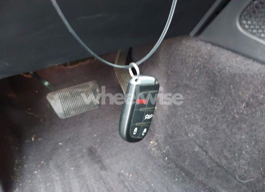 Photo 11 of 2018 Dodge Challenger SXT PLUS (VIN 2C3CDZAG6JH339588)