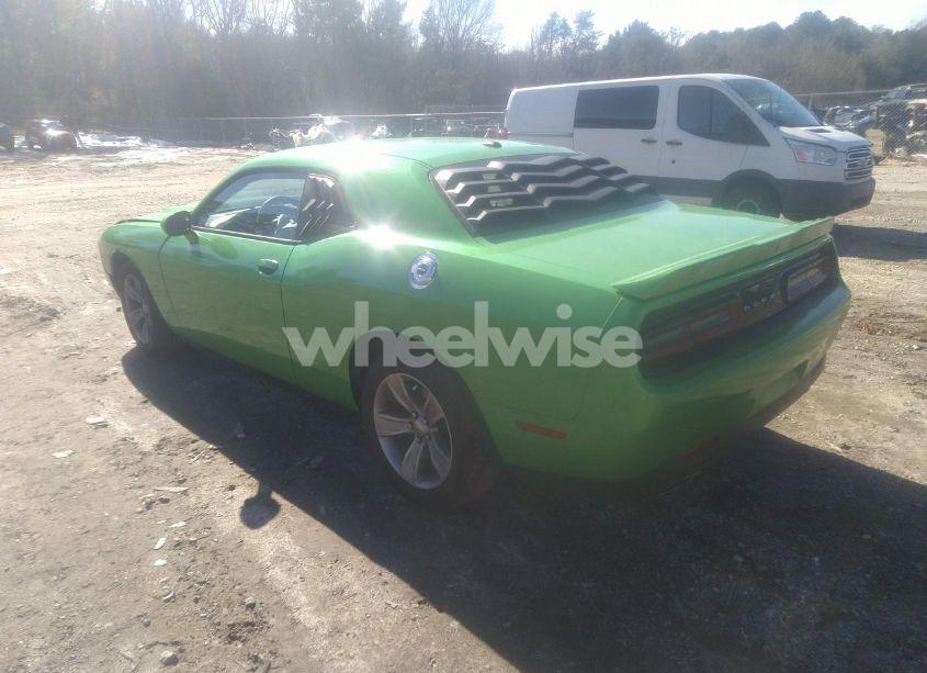 Photo 3 of 2019 Dodge Challenger SXT (VIN 2C3CDZAG6KH694343)