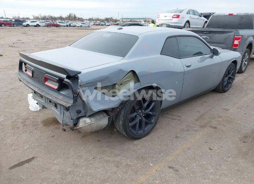 Photo 4 of 2020 Dodge Challenger SXT (VIN 2C3CDZAG6LH214917)