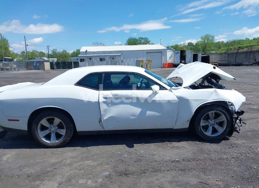 Photo 13 of 2021 Dodge Challenger SXT (VIN 2C3CDZAG6MH547135)