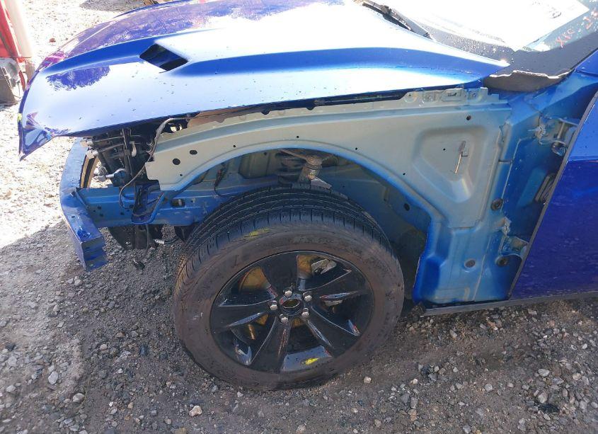 Photo 18 of 2021 Dodge Challenger SXT (VIN 2C3CDZAG6MH564632)