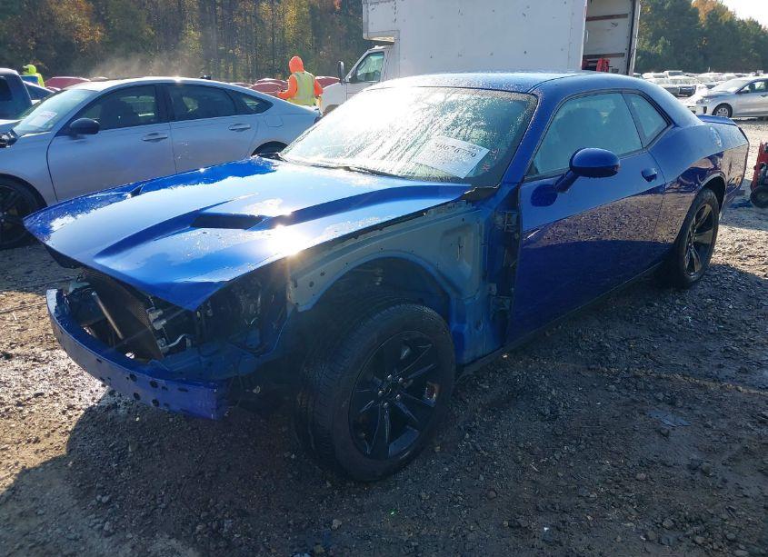 Photo 2 of 2021 Dodge Challenger SXT (VIN 2C3CDZAG6MH564632)