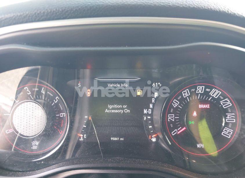 Photo 7 of 2021 Dodge Challenger SXT (VIN 2C3CDZAG6MH573783)