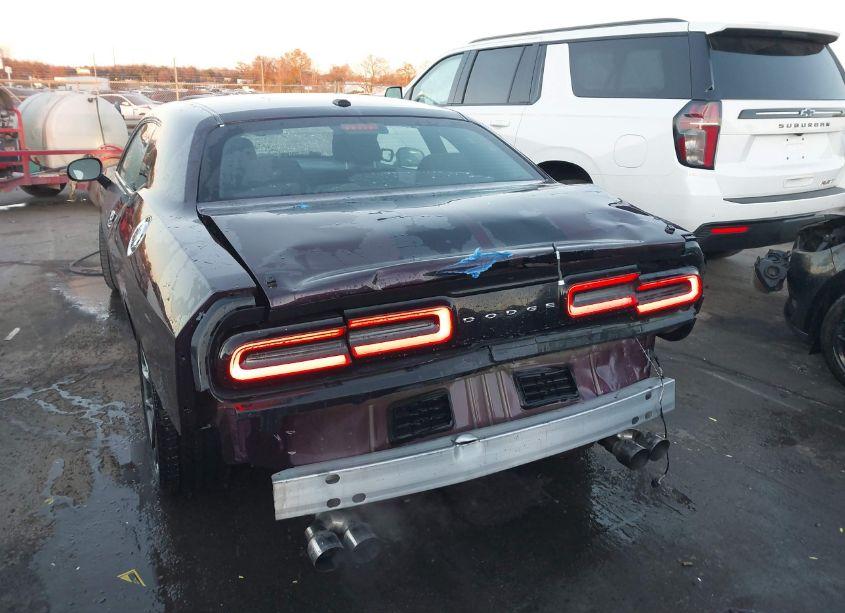 Photo 6 of 2022 Dodge Challenger SXT (VIN 2C3CDZAG6NH200082)