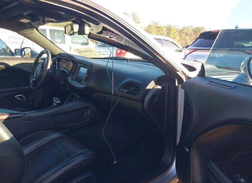 Photo 5 of 2016 Dodge Challenger SXT PLUS (VIN 2C3CDZAG7GH101628)