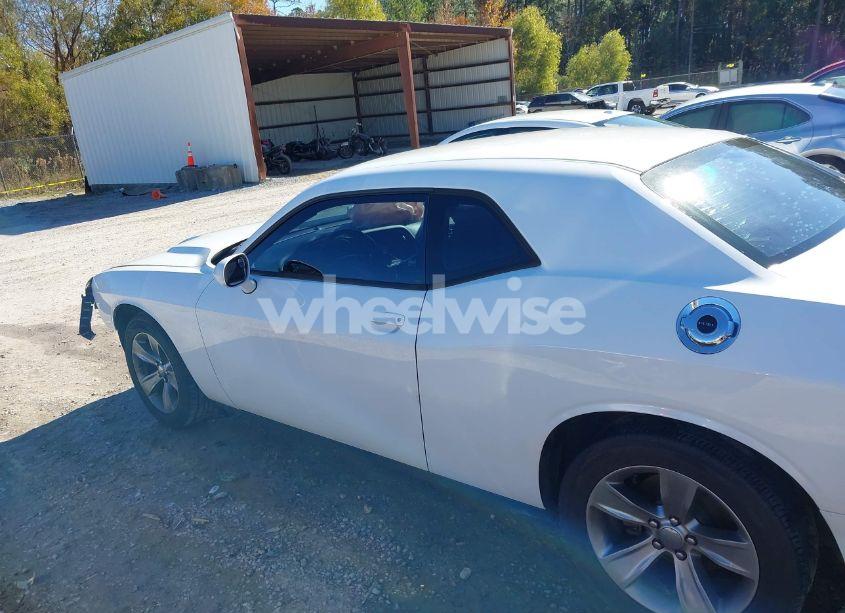 Photo 14 of 2016 Dodge Challenger SXT (VIN 2C3CDZAG7GH158430)