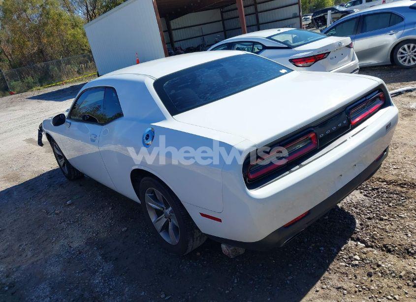 Photo 3 of 2016 Dodge Challenger SXT (VIN 2C3CDZAG7GH158430)