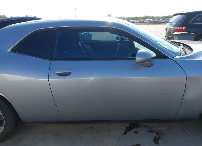 Photo 13 of 2016 Dodge Challenger SXT (VIN 2C3CDZAG7GH172442)