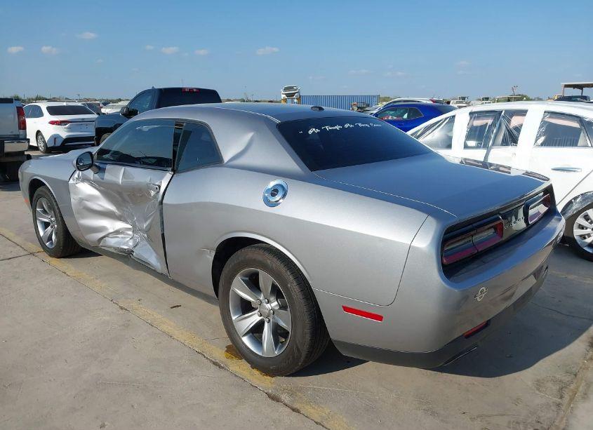 Photo 3 of 2016 Dodge Challenger SXT (VIN 2C3CDZAG7GH172442)