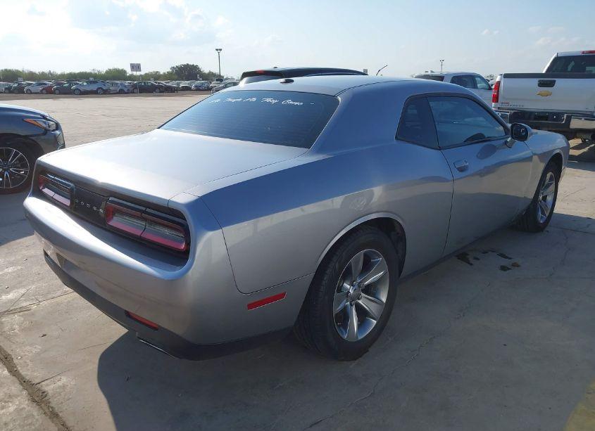 Photo 4 of 2016 Dodge Challenger SXT (VIN 2C3CDZAG7GH172442)