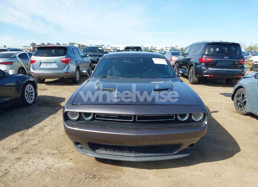Photo 12 of 2016 Dodge Challenger SXT (VIN 2C3CDZAG7GH213510)