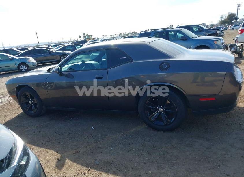 Photo 14 of 2016 Dodge Challenger SXT (VIN 2C3CDZAG7GH213510)
