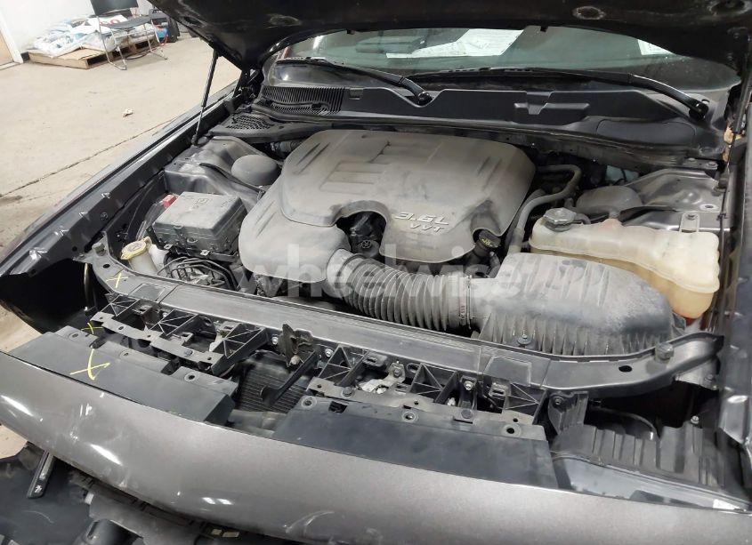 Photo 10 of 2016 Dodge Challenger SXT (VIN 2C3CDZAG7GH236415)