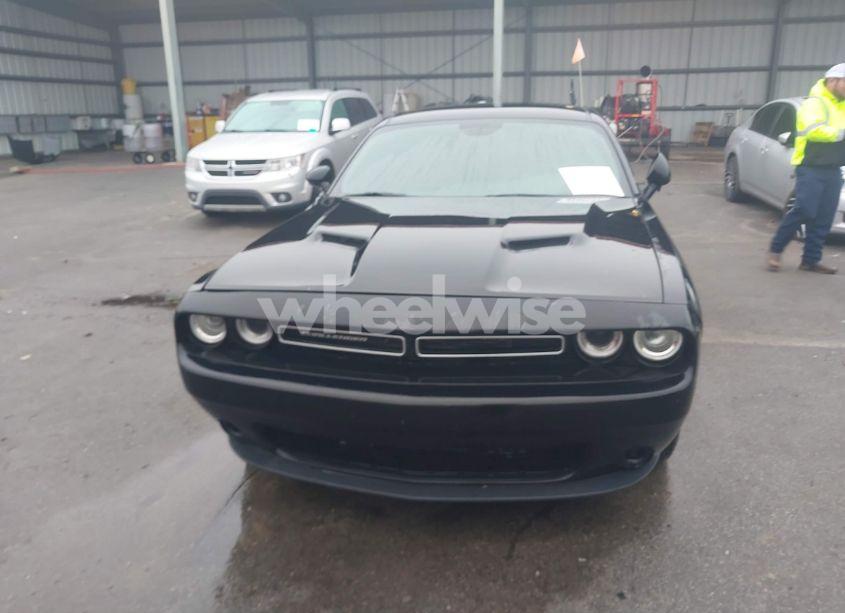 Photo 12 of 2016 Dodge Challenger SXT (VIN 2C3CDZAG7GH275022)