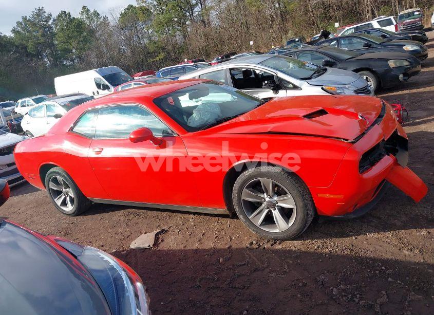 Photo 13 of 2016 Dodge Challenger SXT (VIN 2C3CDZAG7GH305524)