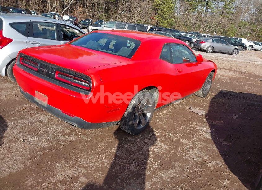 Photo 4 of 2016 Dodge Challenger SXT (VIN 2C3CDZAG7GH305524)