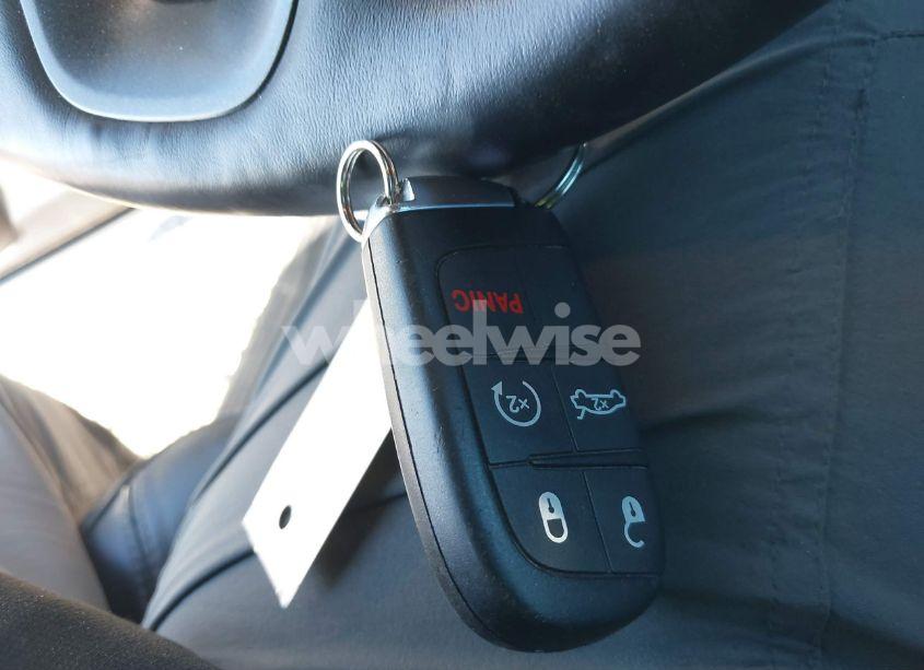 Photo 11 of 2017 Dodge Challenger SXT PLUS (VIN 2C3CDZAG7HH554598)