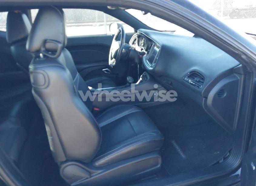 Photo 5 of 2017 Dodge Challenger SXT PLUS (VIN 2C3CDZAG7HH554598)