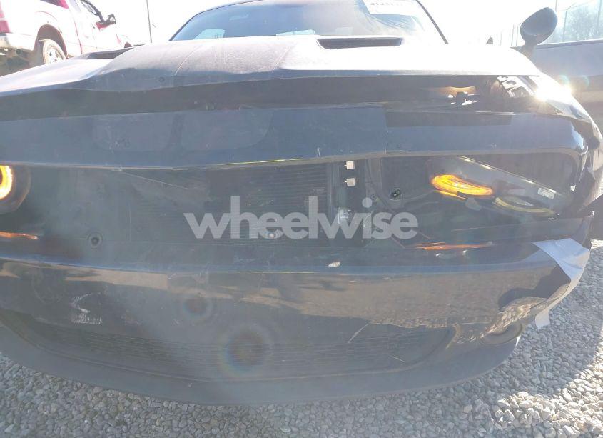 Photo 6 of 2017 Dodge Challenger SXT PLUS (VIN 2C3CDZAG7HH554598)