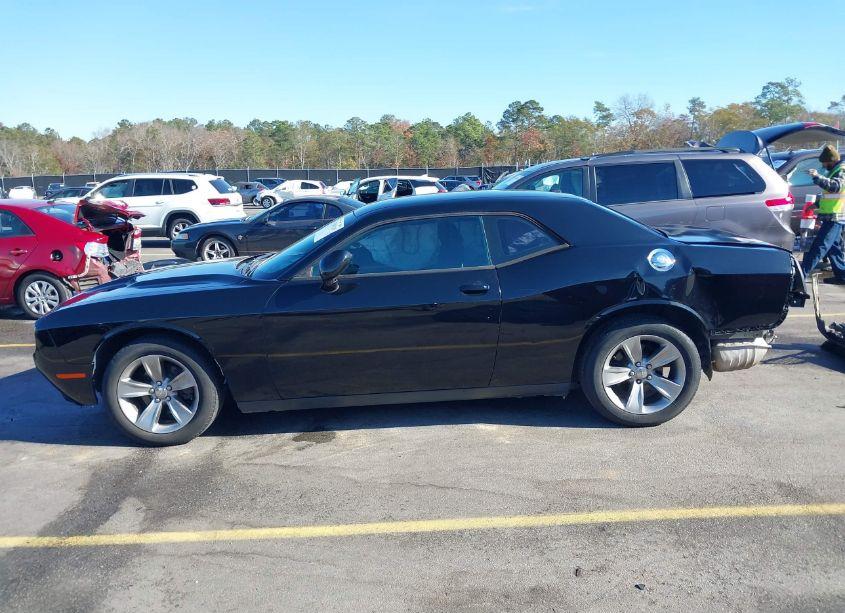 Photo 11 of 2017 Dodge Challenger SXT (VIN 2C3CDZAG7HH568596)