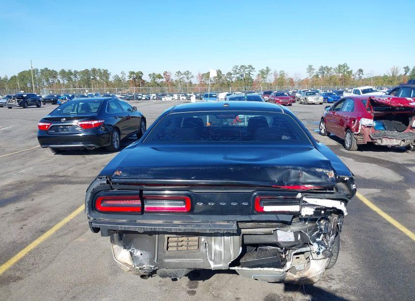 Photo 13 of 2017 Dodge Challenger SXT (VIN 2C3CDZAG7HH568596)
