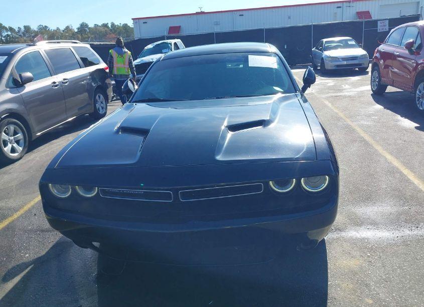 Photo 9 of 2017 Dodge Challenger SXT (VIN 2C3CDZAG7HH568596)