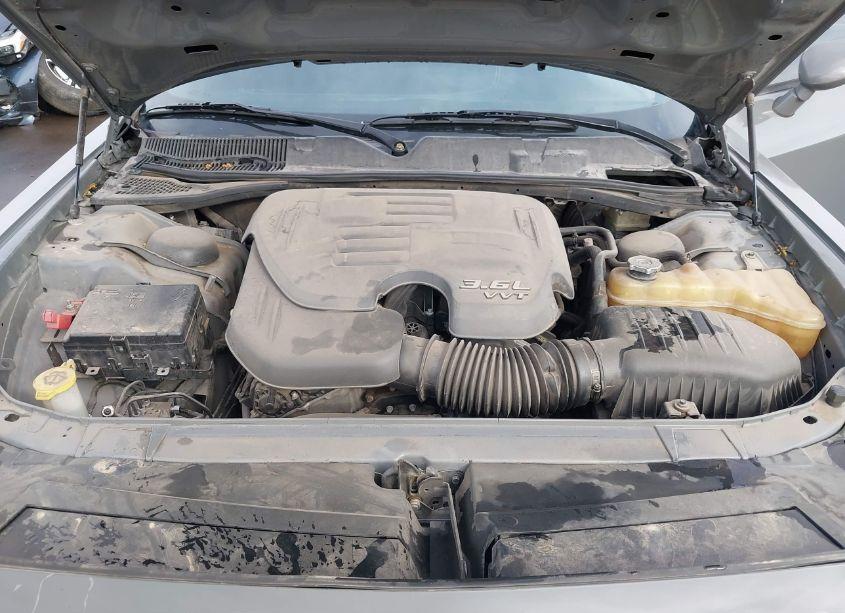 Photo 10 of 2017 Dodge Challenger SXT (VIN 2C3CDZAG7HH648996)