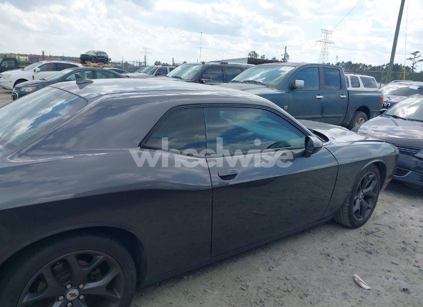 Photo 13 of 2018 Dodge Challenger SXT (VIN 2C3CDZAG7JH132871)