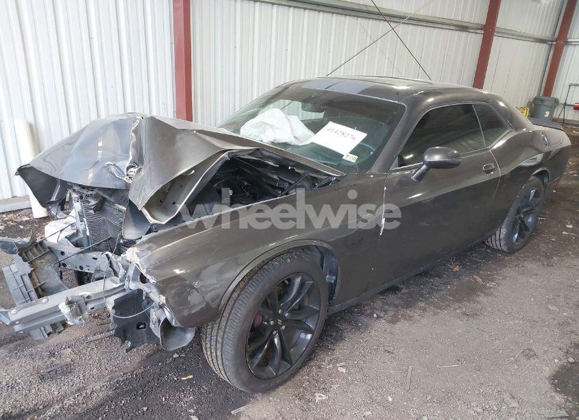 Photo 2 of 2018 Dodge Challenger SXT (VIN 2C3CDZAG7JH178152)