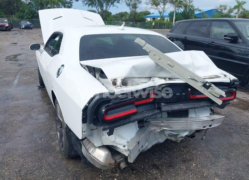 Photo 19 of 2018 Dodge Challenger SXT PLUS (VIN 2C3CDZAG7JH327692)