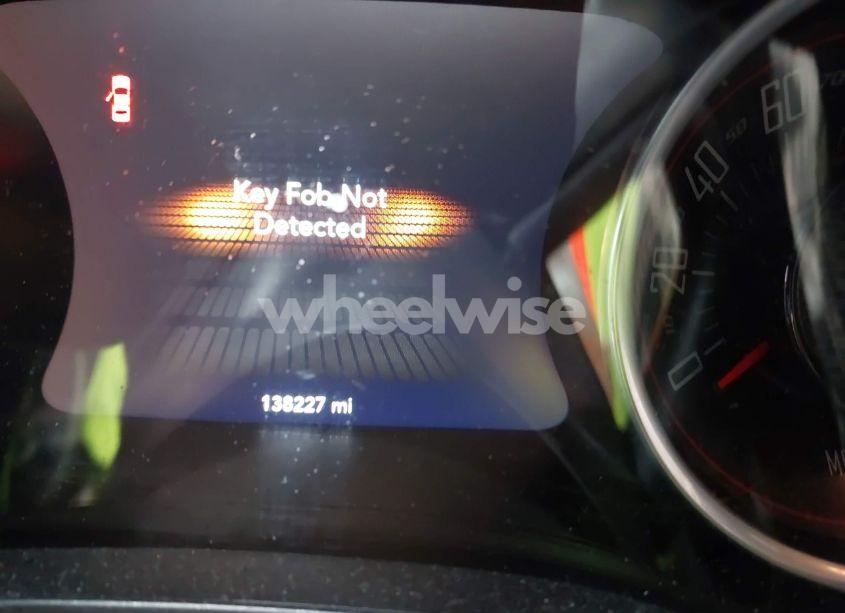 Photo 15 of 2018 Dodge Challenger SXT (VIN 2C3CDZAG7JH339406)