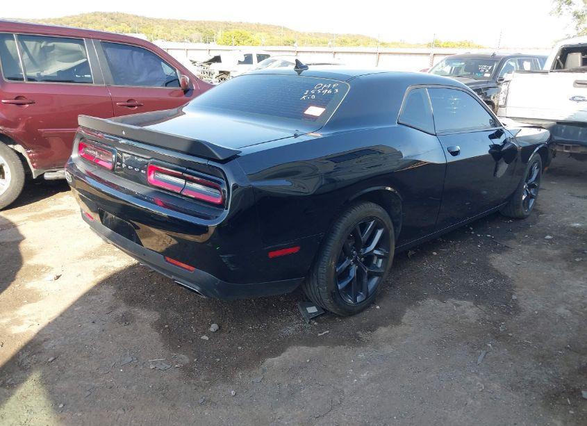 Photo 4 of 2019 Dodge Challenger SXT (VIN 2C3CDZAG7KH551305)