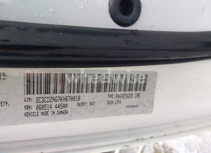 Photo 9 of 2019 Dodge Challenger SXT (VIN 2C3CDZAG7KH670018)